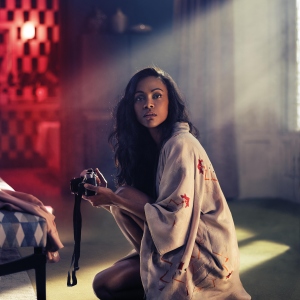 Regarder la vidéo Zoe Saldana plays Mia Parc in the Campari Red Diaries short movie