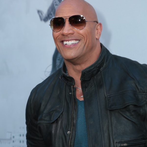 FAST AND FURIOUS 8 Dwayne Johnson